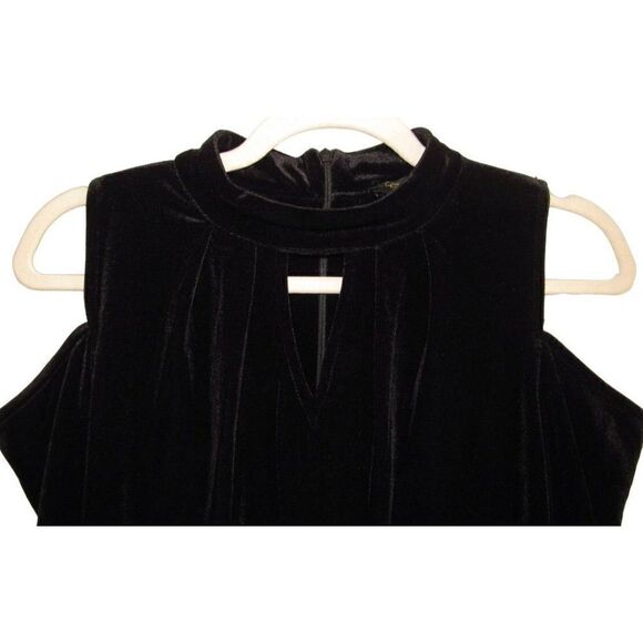 NWT Cupio Black Velvet Cold Shoulder High Neck Top M - Picture 2 of 4